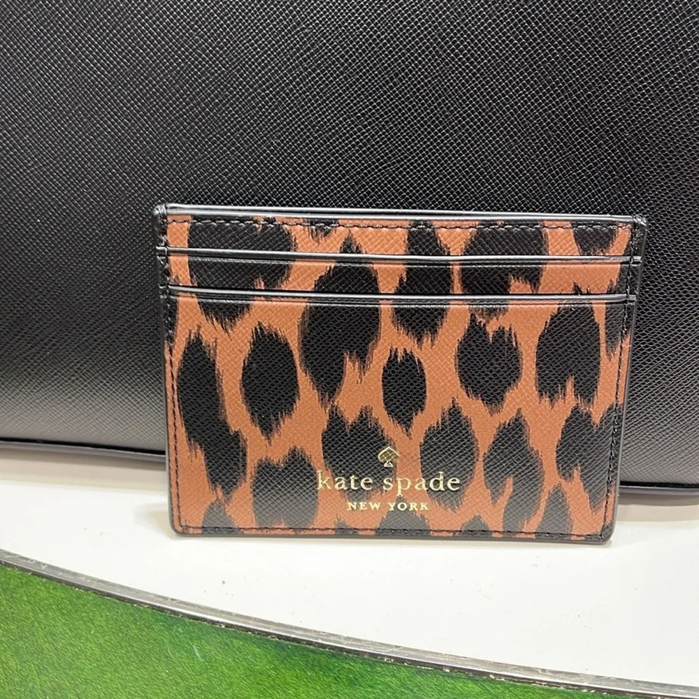 Kate Spade Schuyler Small Slim Card Holder NWT